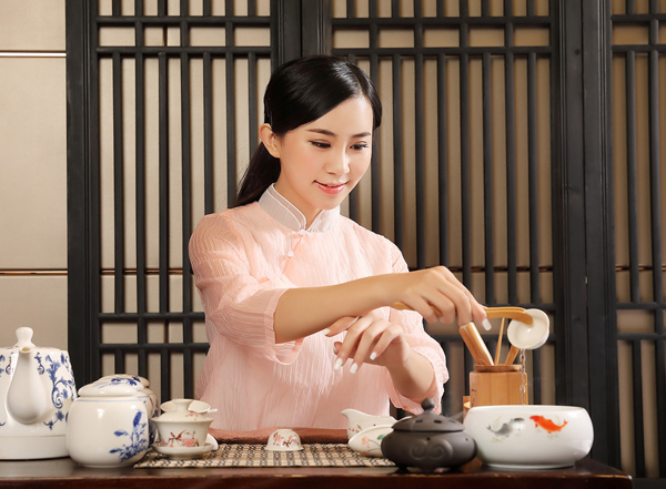 经常去成都郫都靠谱男士会馆，这家私藏已久的店推荐给你